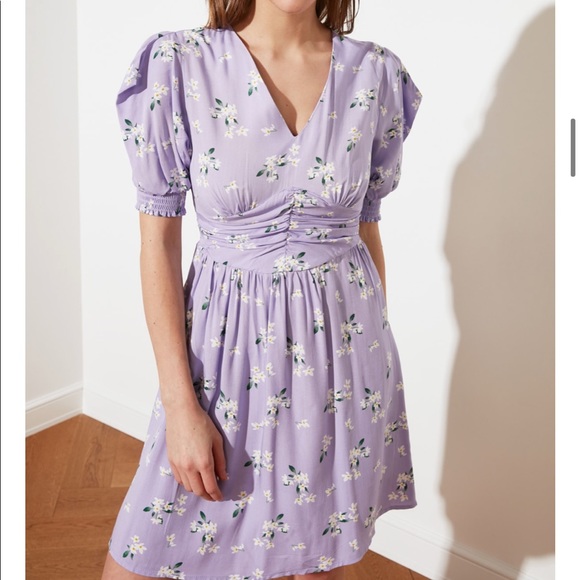 Floral Print Mini Dress - Picture 3 of 4